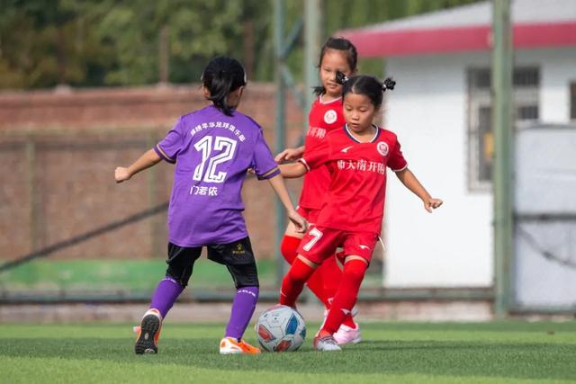 欧洲杯-贝林厄姆头球制胜 英格兰1-0塞尔维亚