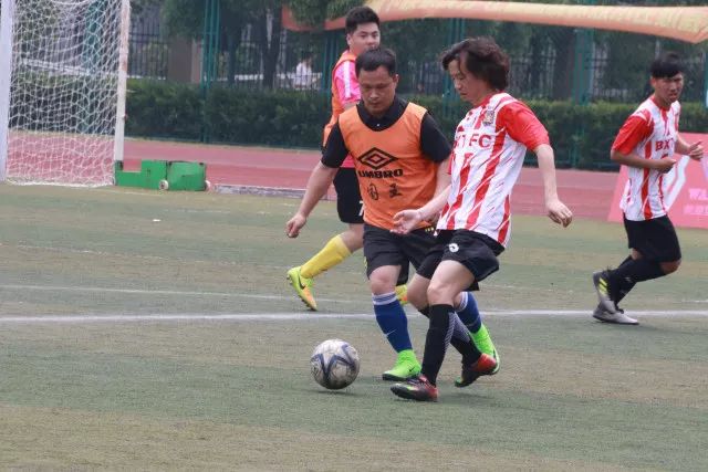 英超-萨拉赫点射加克波破门 利物浦2-0曼城